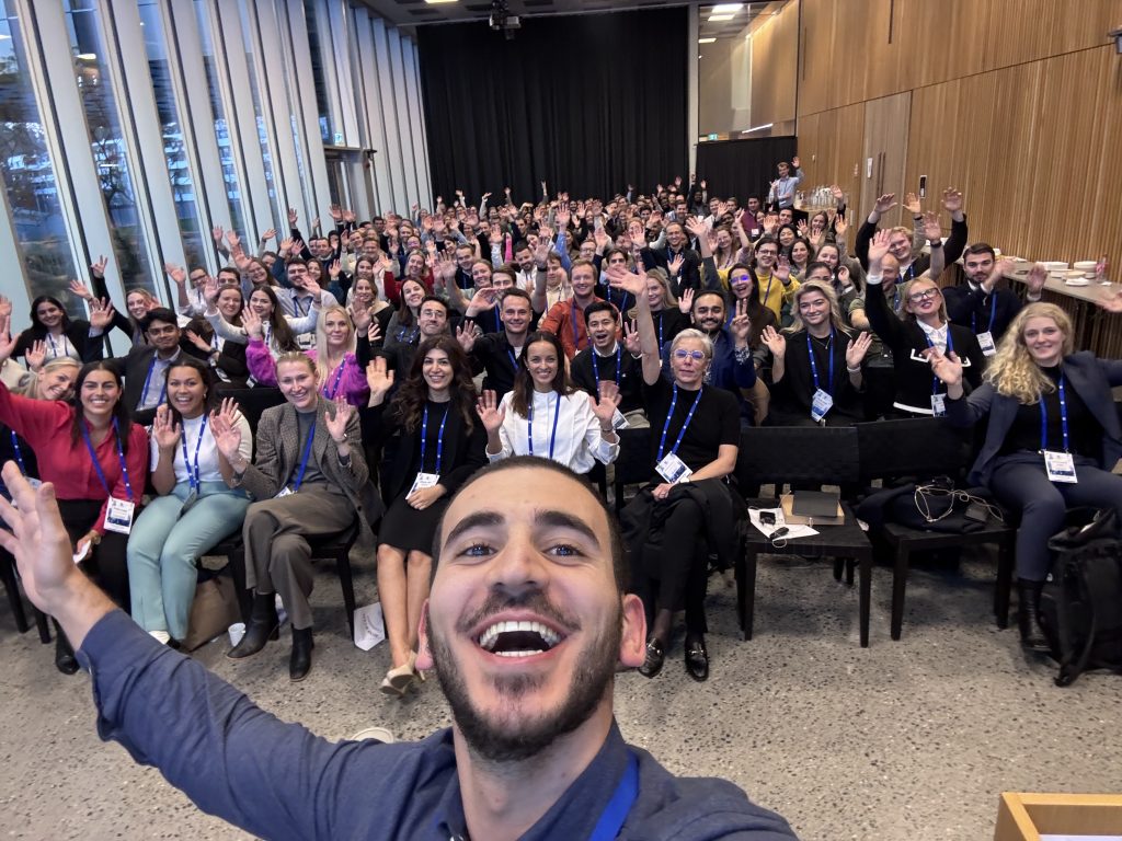 Selfie Omran And The Audience